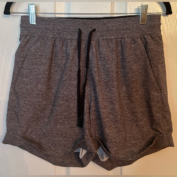 Lululemon Spring Break Away Short *4-way Stretch 3"- Heather Lux Multi Black/ 6 - Picture 8 of 9